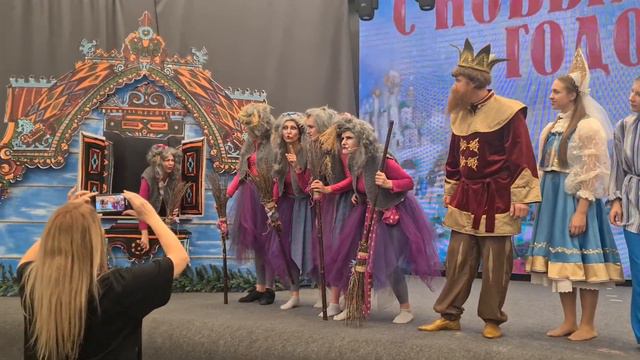 Как мы готовились к Новому 2024 году! смотреть онлайн