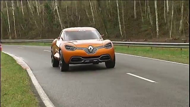 Renault Captur Concept has really big wheels - anemic sounding engine смотреть онлайн