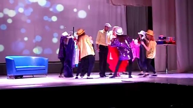 Брильянтовая рука Танец в магазине смотреть онлайн