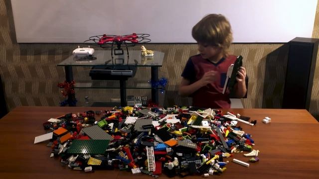 Как построить Танк Т-34 из LEGO за 15 минут? Проведем тест-драйв! смотреть онлайн