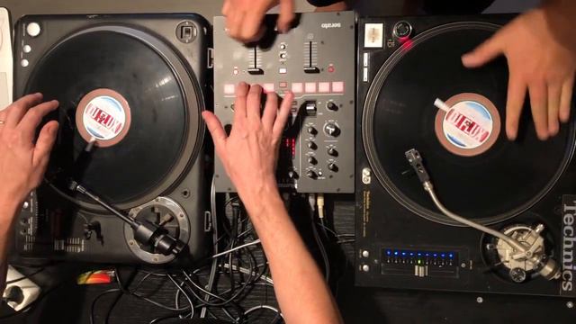 NUMARK SCRATCH MIXER - DJ FLUX & DJ ROXTAR (videotest) смотреть онлайн
