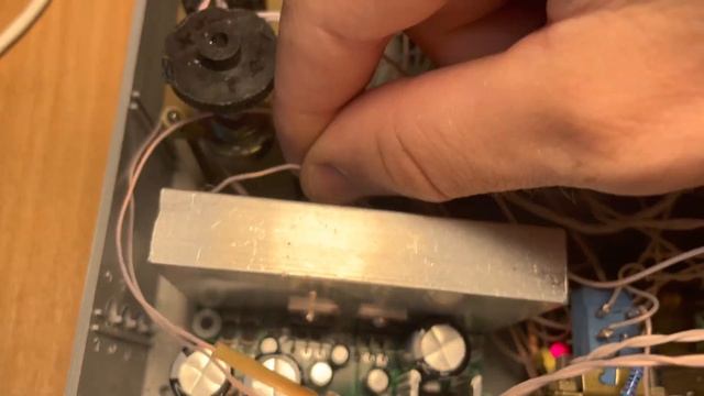 Обзор АМ передатчика «Заря-1» смотреть онлайн