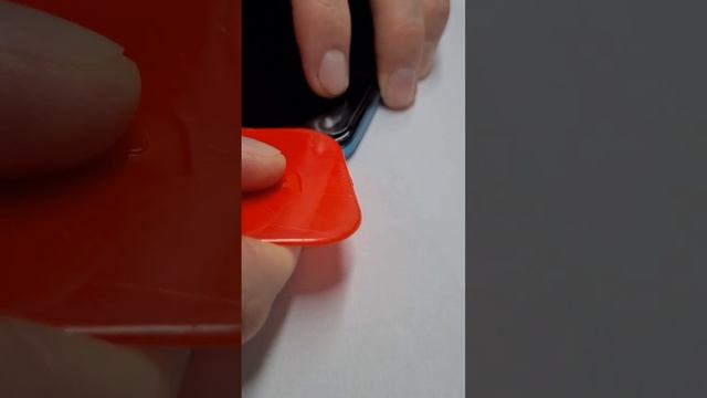 Как убрать пузыри из под защитного стекла смотреть онлайн