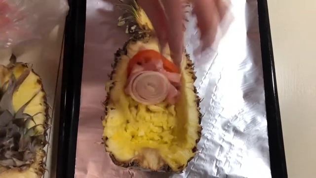 Мясо почти по-французски в ананасе! смотреть онлайн