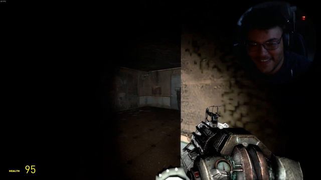 LUIGI GOES TO AN ABANDONED ASYLUM (Garrys Mod Horror Mod) смотреть онлайн