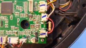 Робот-пылесос Tefal RG6825WH, Tefal Explorer serie 20  не видит базу, не крутит щетки.