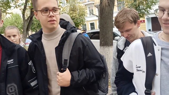 Музей и студенты 1 курса РТФ..Немногословно, но приятно.. смотреть онлайн