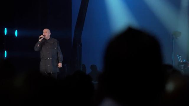 Peter Gabriel - Sledgehammer Live (Back to Front Tour - London) смотреть онлайн