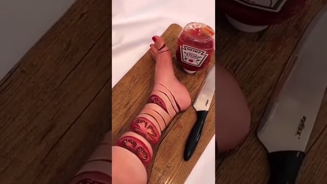 Необычный боди-пейнтинг смотреть онлайн