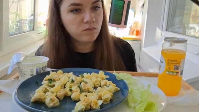 Мукбанг сакеттини, хрустящие листья салата, лимонад #фудблогер #мукбанг смотреть онлайн