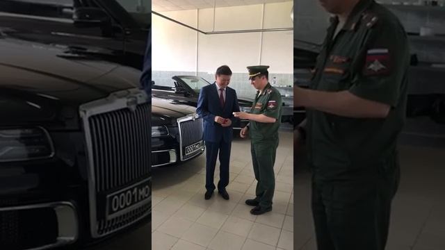 Кирсан Илюмжинов награжден медалью «75 лет 147 автомобильной базе Министерства обороны РФ». смотреть онлайн