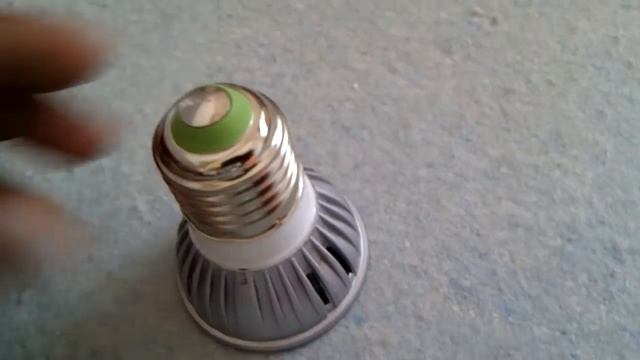 E27 3W (3x1W) LED Spot Light смотреть онлайн