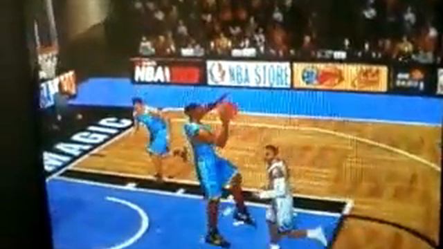 NBA 2K8 PS2: Derek Fisher 360 Dunk From The Free-Throw Line! смотреть онлайн