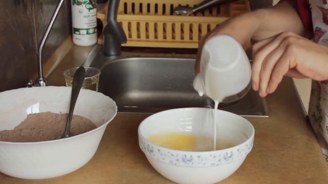 Шоколадные Маффины с Творожной Начинкой ? Простой Рецепт Маффинов с Творогом ✧ Ирина Кукинг смотреть онлайн