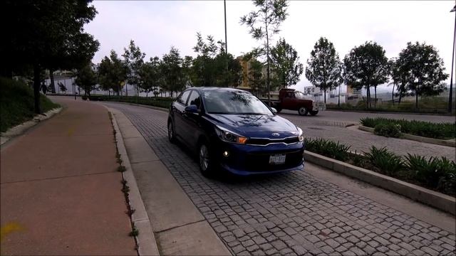 Kia Rio sedán 2018 - Prueba de Manejo | ADN Automotriz смотреть онлайн
