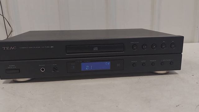 Teac Compact Disc CD Player CD-P1260 смотреть онлайн