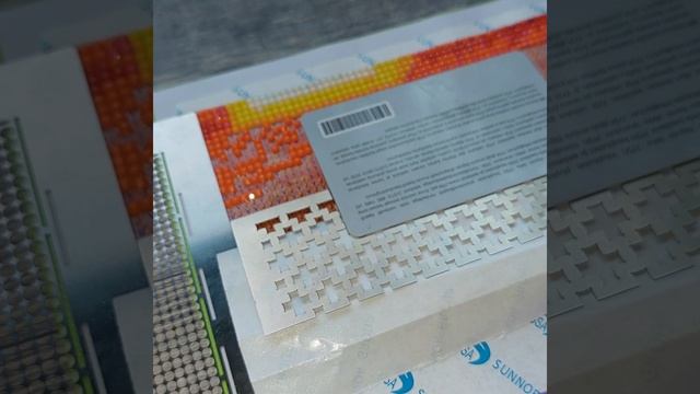 Собираю алмазную мозаику по цветам. Болталка. Лайфхаки. смотреть онлайн