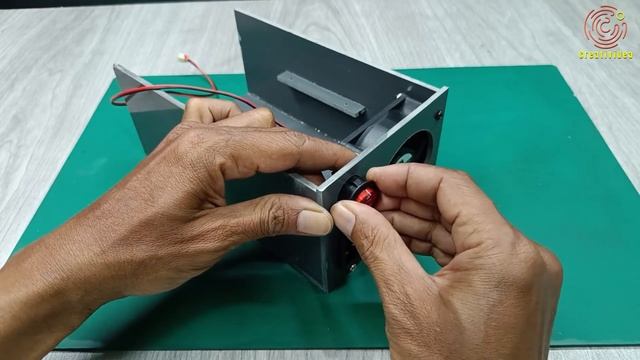 Charger Segala Jenis Baterai Cukup Dengan Satu Alat Ini Saja смотреть онлайн