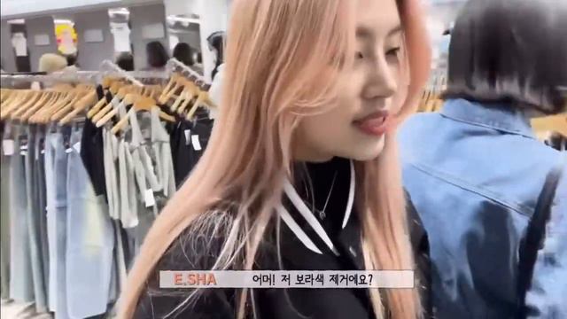 Vlog/shopping X:in Russian Voiceover