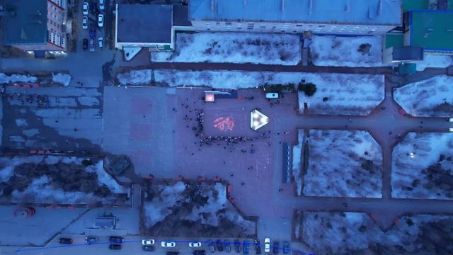 Патриотическая акция "Свеча памяти" в городе Лабытнанги 08.05.2022 смотреть онлайн