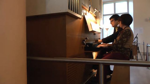 16-Бах. Адажио из Концерта 2-х скрипок. Д.Степанович и Ю.Лотова