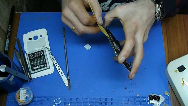 G361 не работает сенсор. отклеиваем дисплей с тачскрином смотреть онлайн