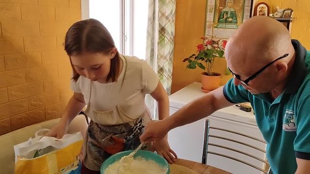 ЗАСТОЛЬЕ С БЛИНАМИ ?ПОЛНЫЙ ДОМ ???РИТА НАПЕКЛА ОЛАДЬИ ? смотреть онлайн