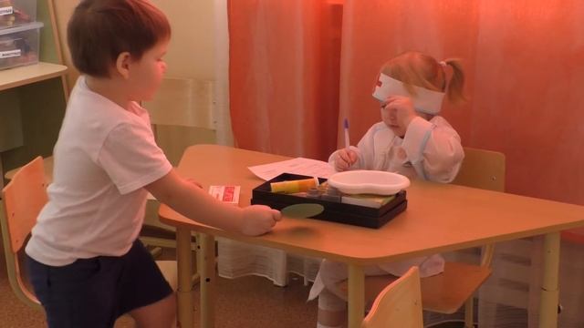 Сюжетно ролевая игра Больница Группа 5 дети 2 3 лет