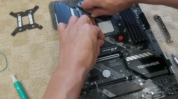 Установка башенного куллера ID-COOLING SE-214-XTна сокет Ам4. Новый корпус от DeepCool Matrix 55