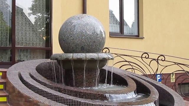 Гипнотический фонтан в Горячем Ключе смотреть онлайн