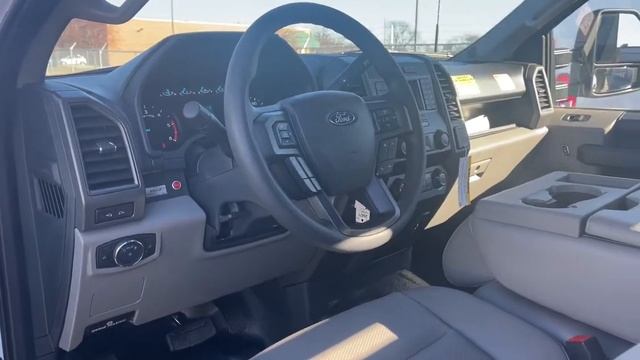 2022 Ford Super Duty F-600 DRW Columbus, Reynoldsburg, Westerville, Dayton, Springfield, OH 26471 смотреть онлайн