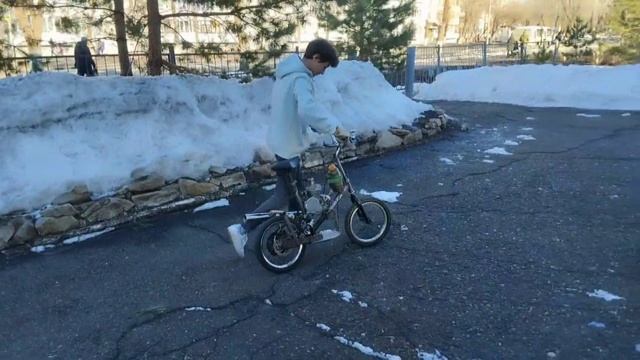 Motik смотреть онлайн