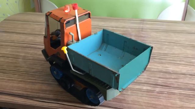 Электромеханическая игрушка - Вездеход-самосвал.Редкость. смотреть онлайн