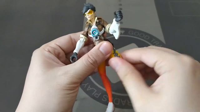 Hasbro Overwatch Ultimates Tracer Action Figure смотреть онлайн