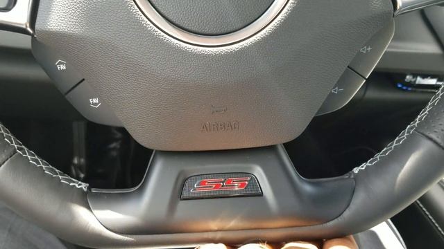 Chevrolet Camaro 2019 2SS Convertible en Español смотреть онлайн