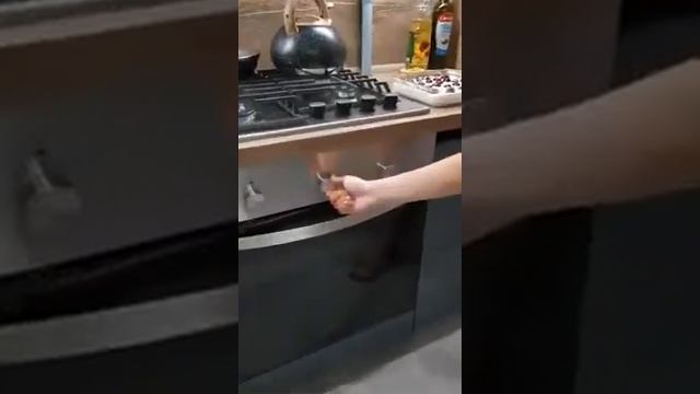 Приготовили запеканку в нашем новом электрическом духовом шкафу MAUNFELD EOEС.586S1 смотреть онлайн