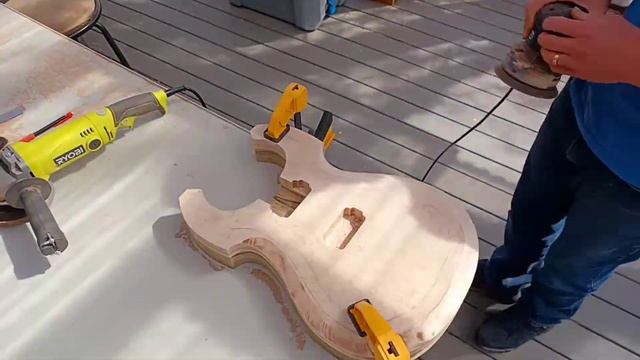 McD Guitars GGBO 2022 Episode Four Control cavity cover✔ Neck break angle✔ Lets carve❗ смотреть онлайн