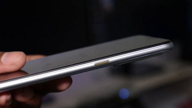 Realme XT Unboxing смотреть онлайн