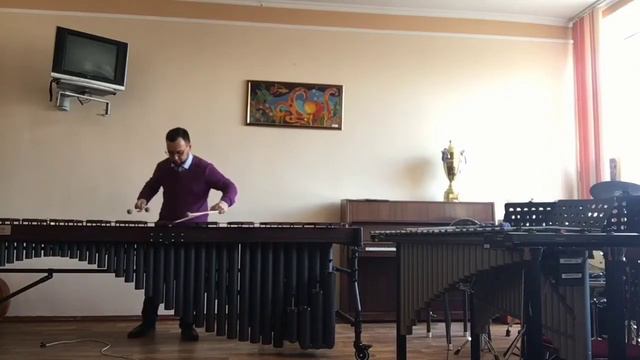 Сувашбаев Руслан. "Just Flipping" Phill Kraus ( вибрафон). " Rain Dance " Alice Gomez (маримба). смотреть онлайн