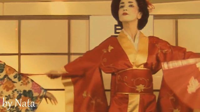 ТЫ ВСЕГДА КАЙФУЕШЬ С НЕЙ/НАТАЛИЯ ОРЕЙРО И ФАКУНДО АРАНА смотреть онлайн