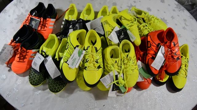 Десткая футбольная обувь Adidas.Cток из Германии.100% оригинал смотреть онлайн