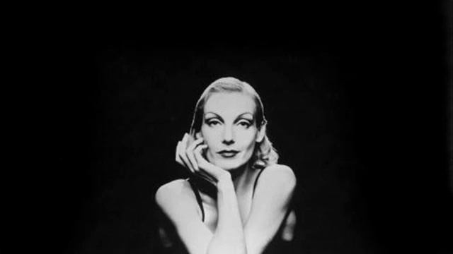 Ute lemper-Nannas Lied смотреть онлайн