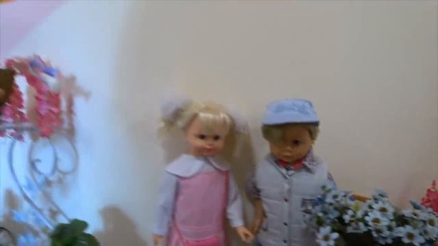 Неожиданный подарок. Реакция людей. смотреть онлайн