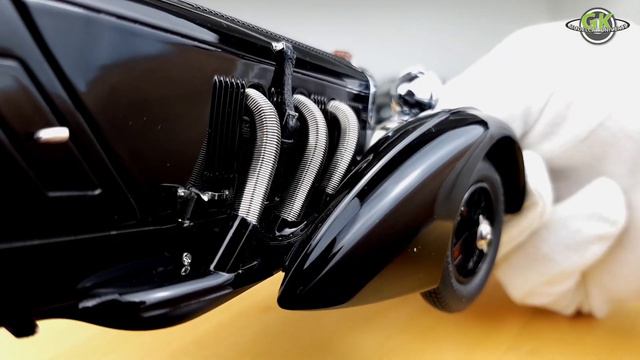 1/18 CMC Der Schwarze Prinz! Mercedes SSK Trossi 1932 | Modellauto Neuheiten
