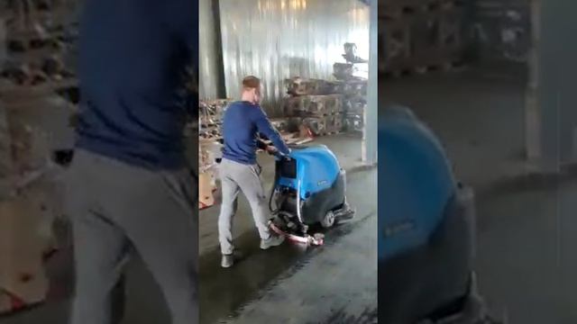 Видео-отзыв клиента на поломоечную машину TATEO T7 смотреть онлайн