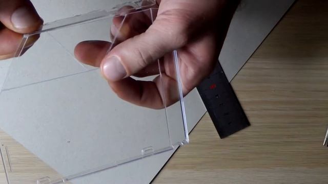 DYI - 3D голограмма проектор для телефона как сделать.