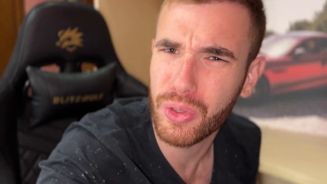 QUESTO MINI PC È SPAVENTOSO! - Geekom Mini IT 13