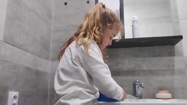 я сегодня покожу как сделать для лета и для ванный помбачьки для прызлолги ЛИЗА ЛАЙК смотреть онлайн