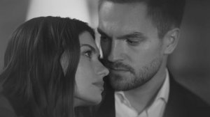 Саша & Сергей - Как ты паришь [Постучись в мою дверь в Москве]