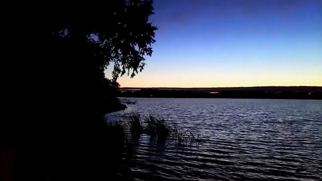 Beautiful blue Twilight смотреть онлайн